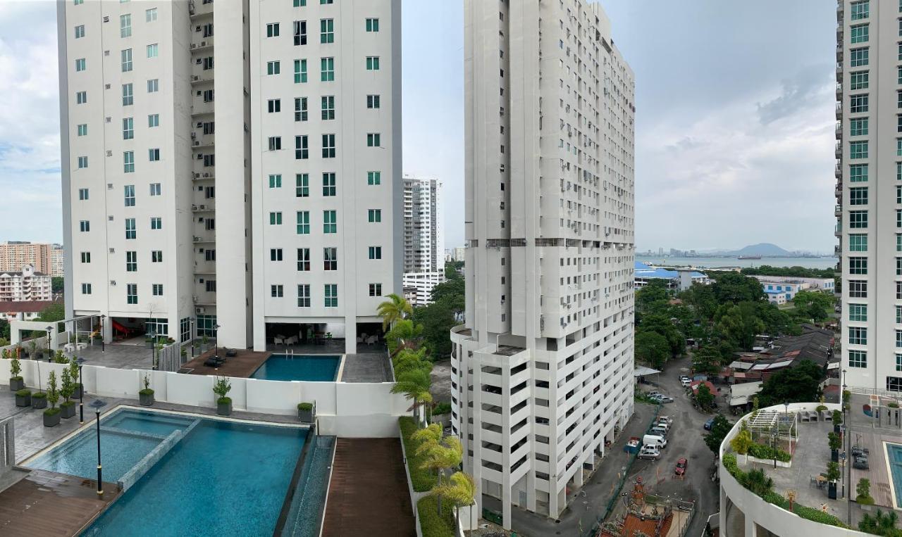 Straits Garden Suites Georgetown Exterior foto